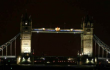  London ,  Tower Bridge ,  largest Bluetooth device ,  cellphone ,  laptop ,  PDA 