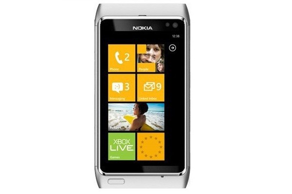 Microsoft, Mango, Windows Phone, HTML 5, Live