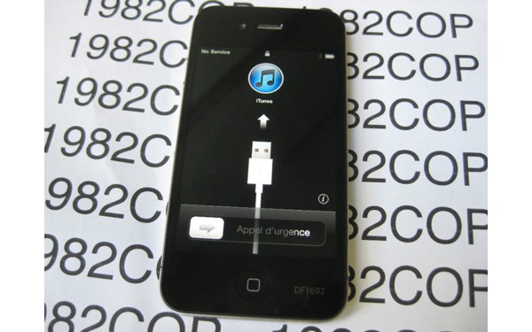 Apple, iPhone 4, eBay