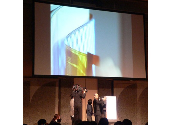 plasma, pdp, thick, ceatec, Shinoda, Fujitsu