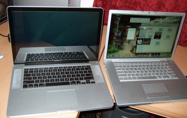 Glossy MacBook Pro  vs matt