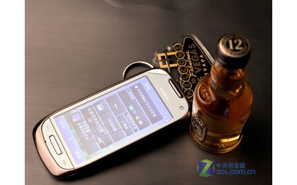 Nokia C7, Chivas Regal, Symbian^3