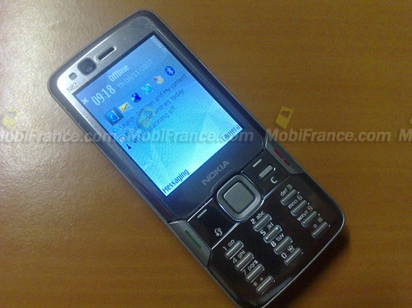 Nokia N82    - 