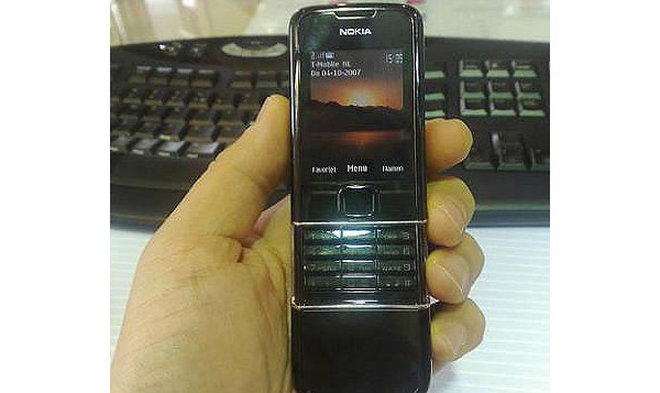 Nokia 8900  Nokia 8800e      