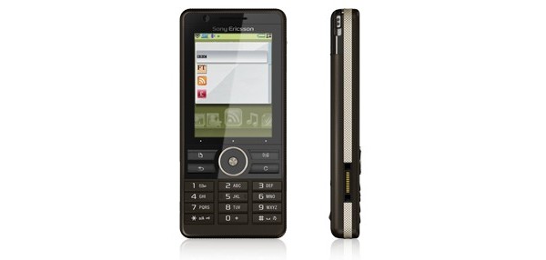   Sony Ericsson G900 