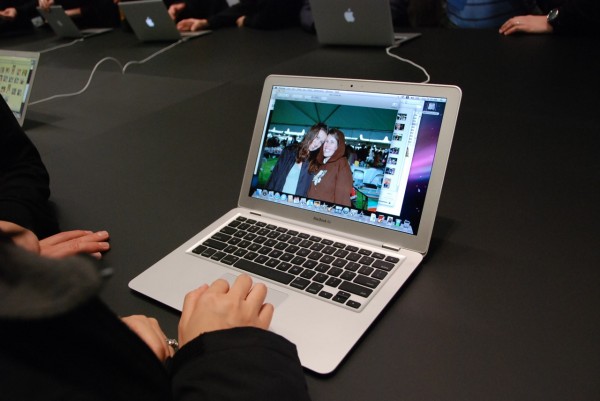 macworld 2008, steve jobs, macbook, air