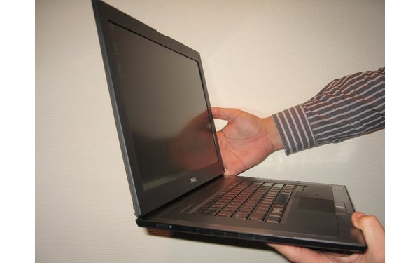  Dell, Latitude Z, 