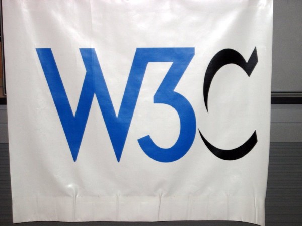 W3C     