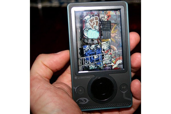   Zune - Zune Halo Edition 