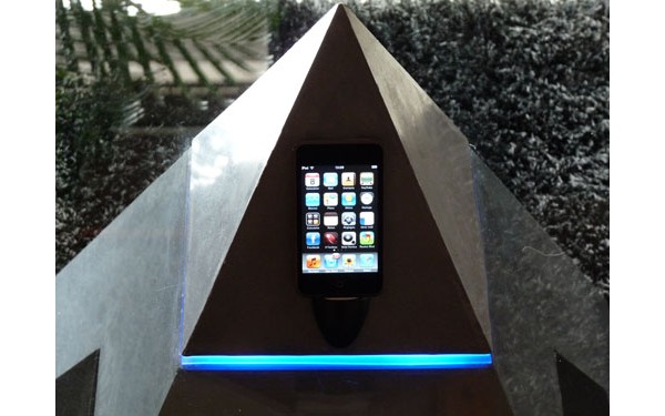 Horus, iPhone, iPod