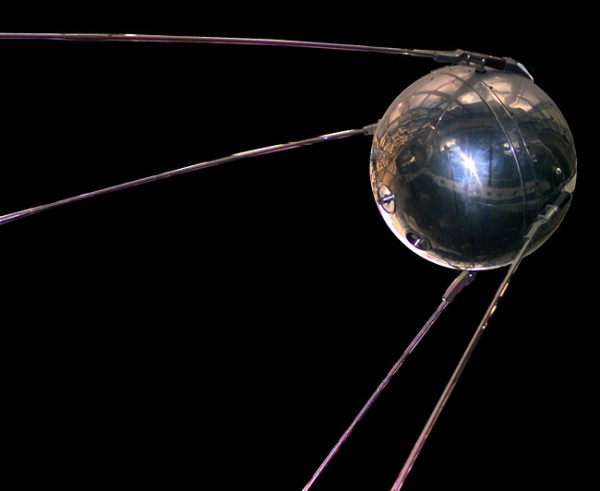 Первый советский спутник