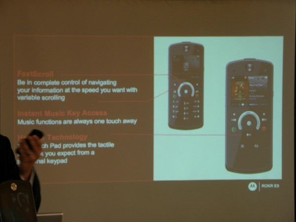 Презентация Motorola ROKR E8 в Москве. Репортаж