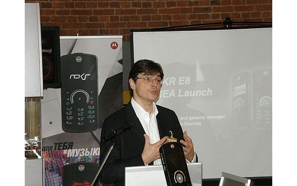 Презентация Motorola ROKR E8 в Москве: впечатления. Фоторепортаж