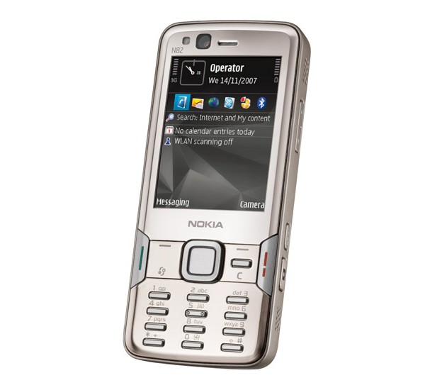Телефон Nokia N82