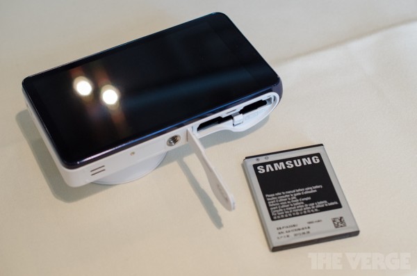Samsung, Galaxy Camera, Android