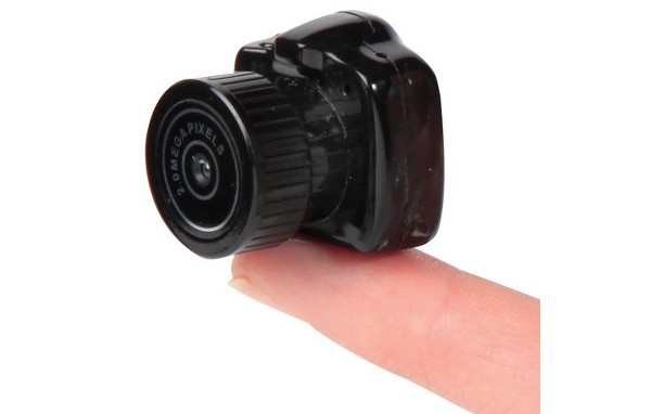 Hammacher Schlemmer, The World's Smallest Camera, photo, фотоаппараты